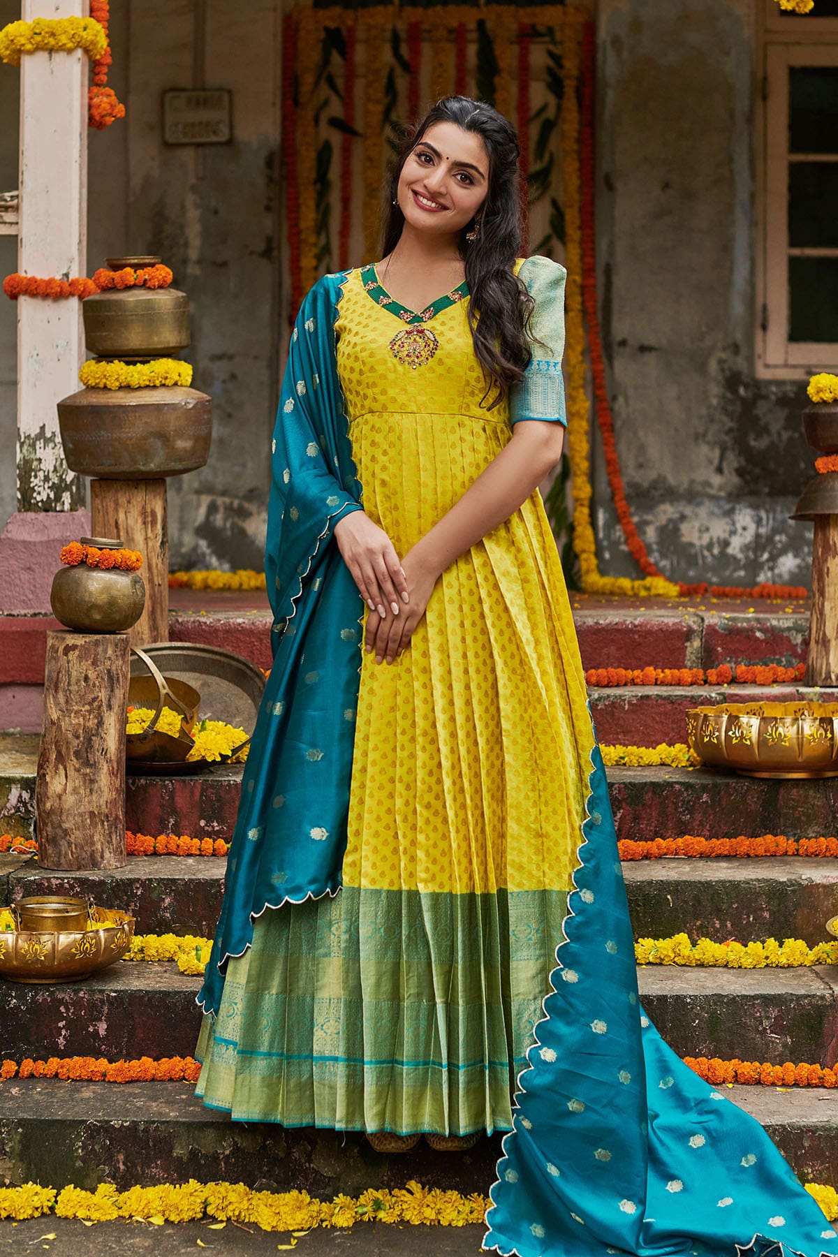 Banarasi best sale anarkali suit