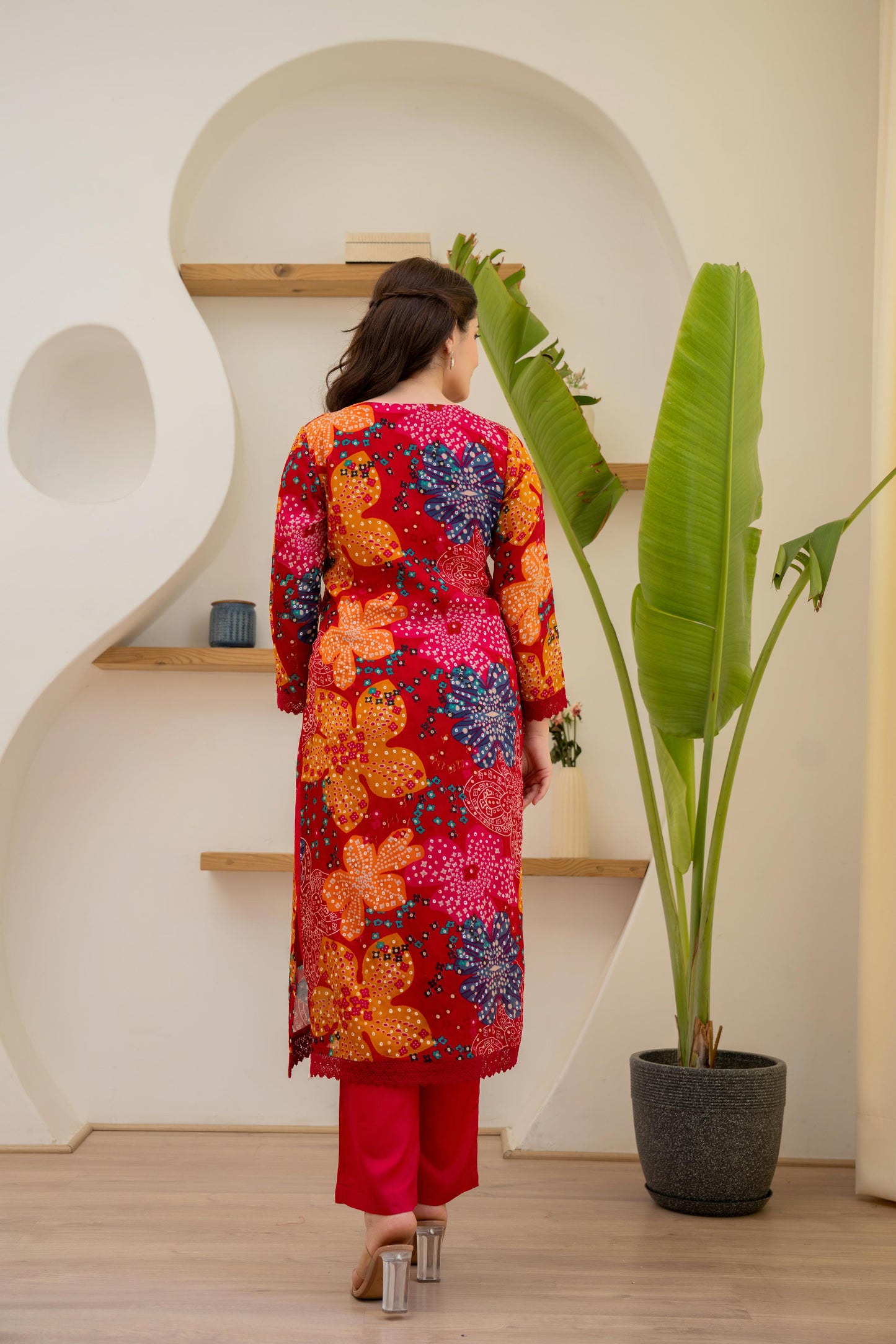 Chinnon straight cut Red Suit Set