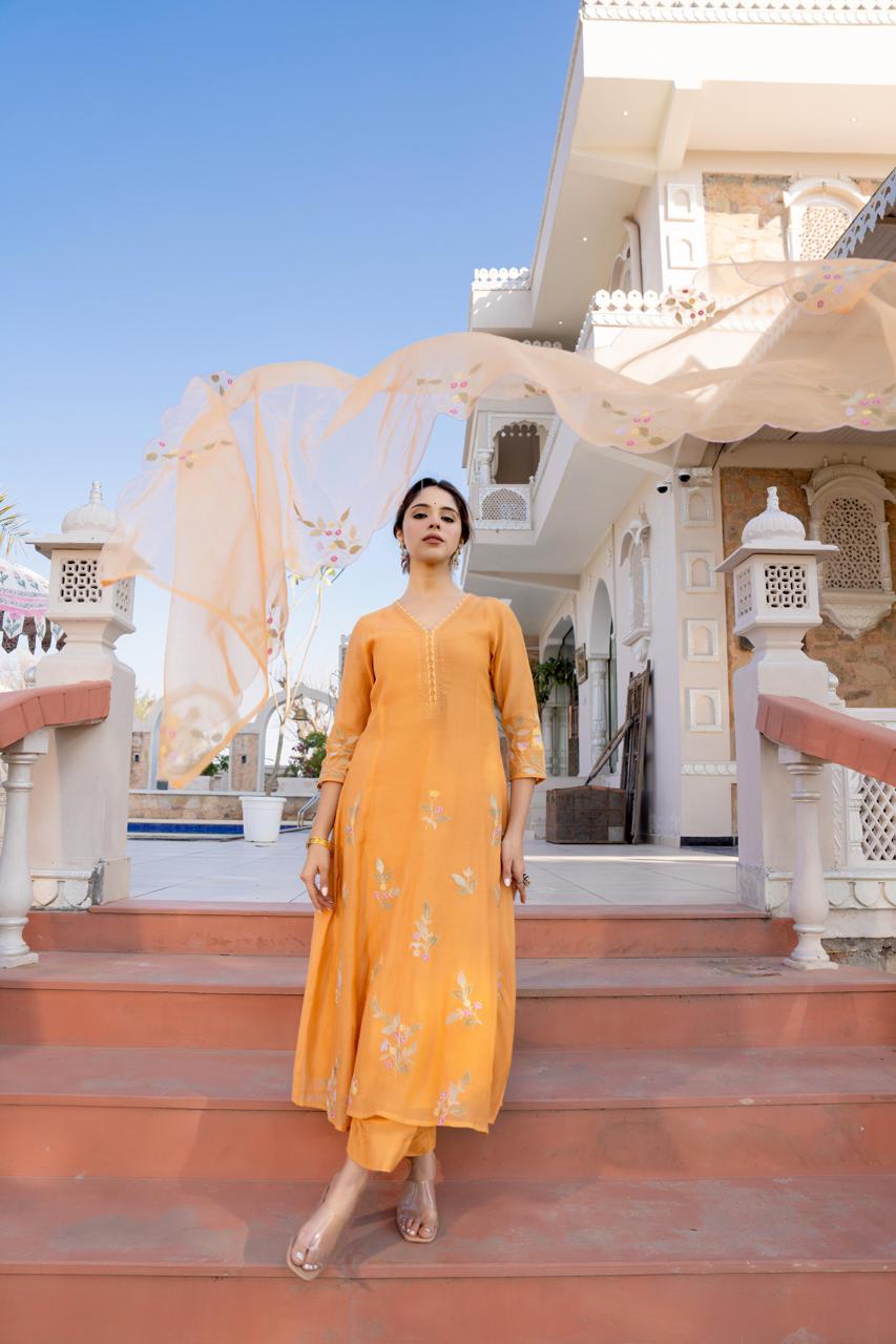 Pastel orange suit