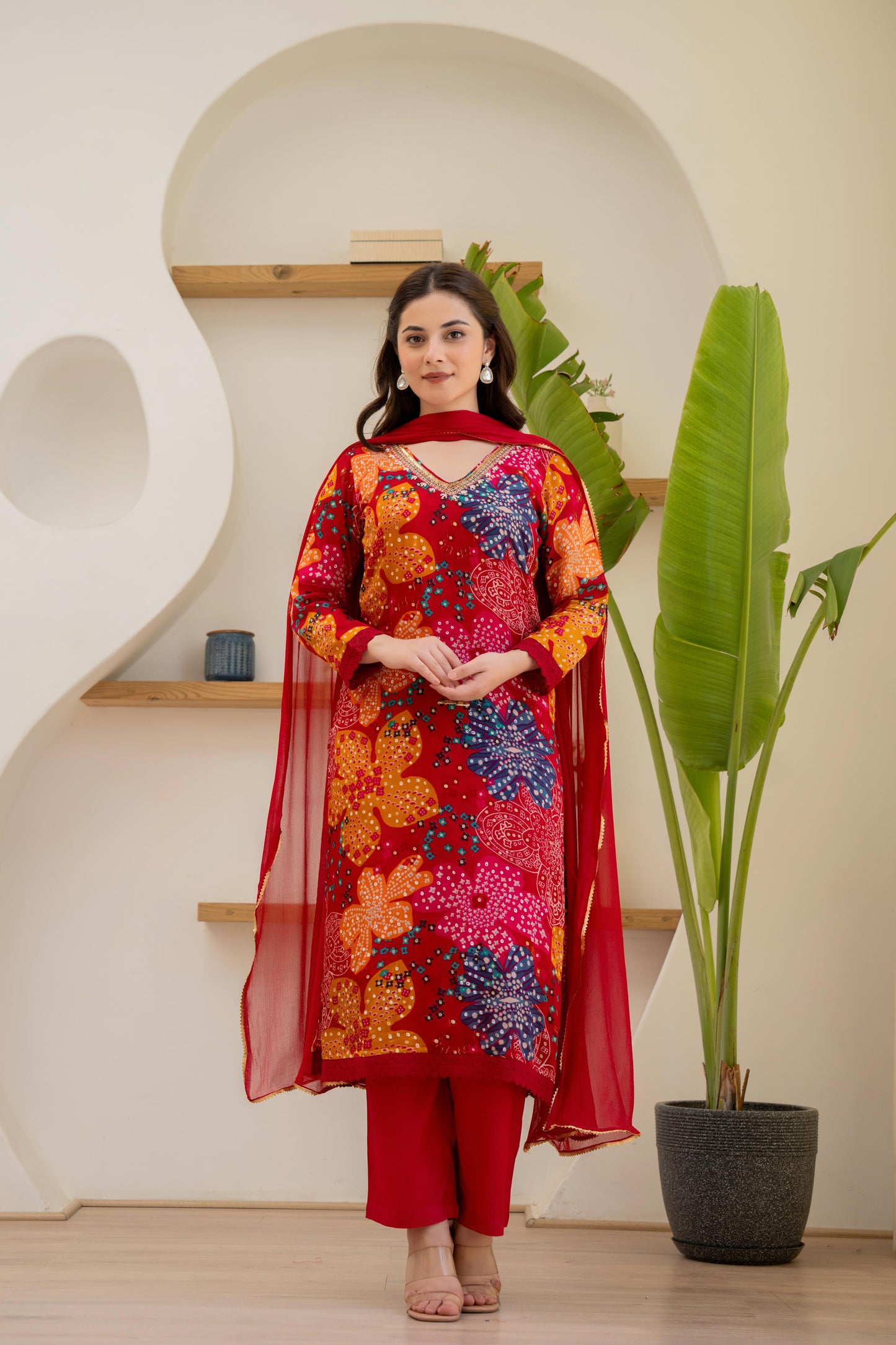 Chinnon straight cut Red Suit Set