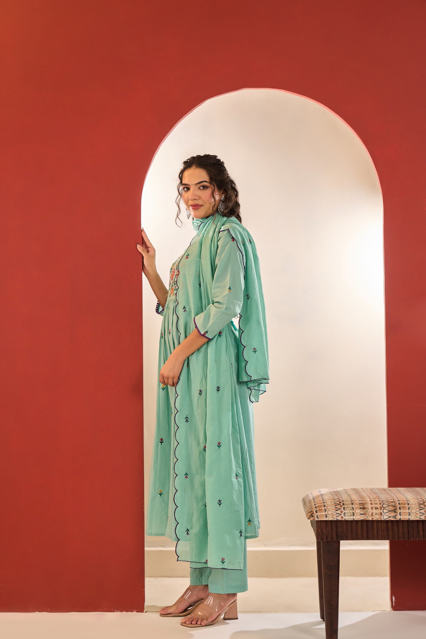 Floral embroidery Mint Mul cotton suit