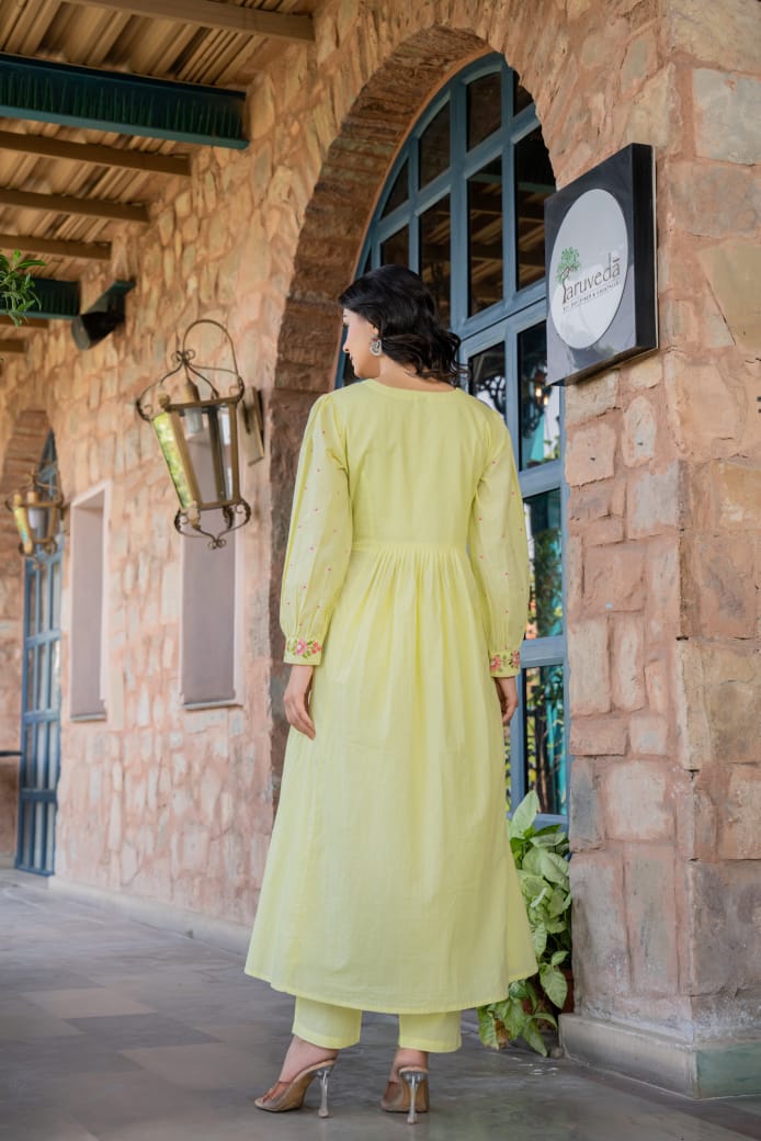 Floral embroidery Mul cotton suit