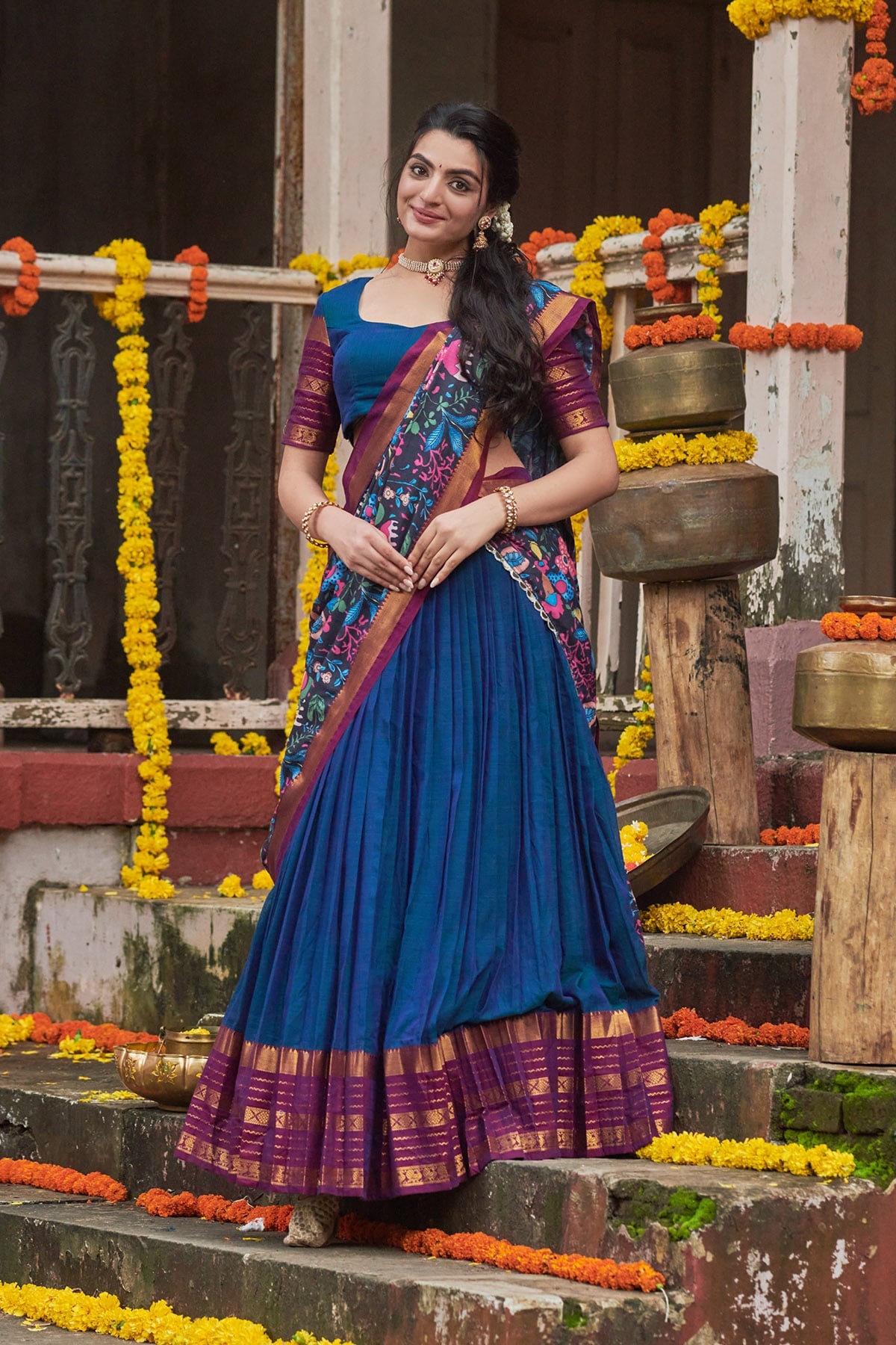 VISHNUKUND HANDLOOM LEHENGA SET  BK695N