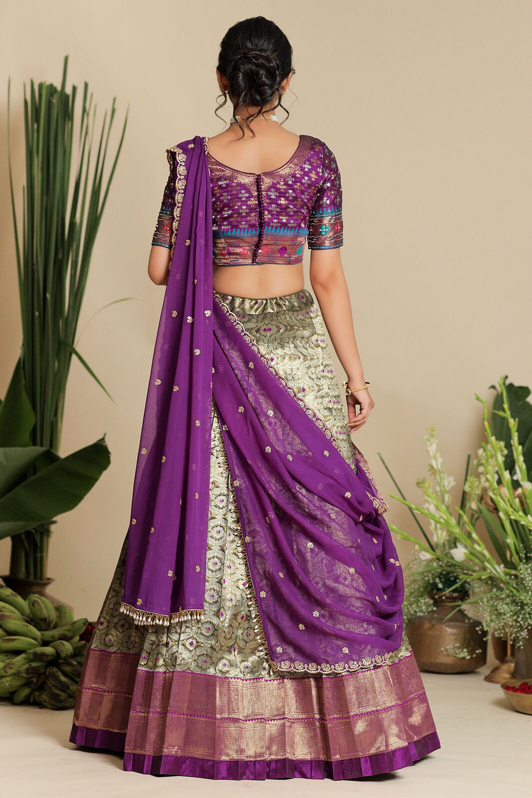 Shreshtha Banarasi Lehenga Set PC836N