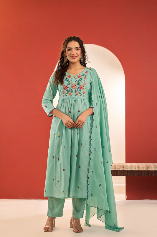 Floral embroidery Mint Mul cotton suit