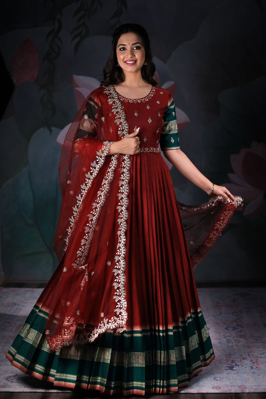 Sansarika Handloom Dress BK576N