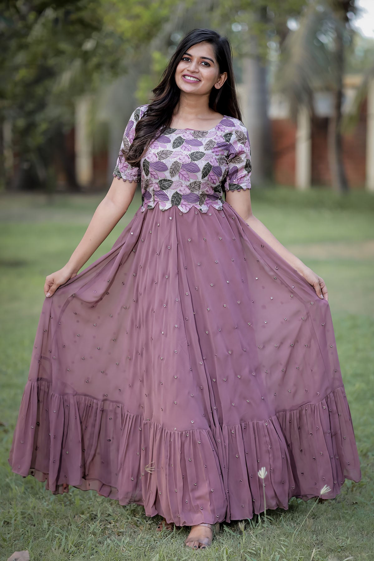Anant Ambani, Radhika Merchant Pre-Wedding Ceremony: Genelia Deshmukh  Exudes Glam In A Stunning Black Gown - News18
